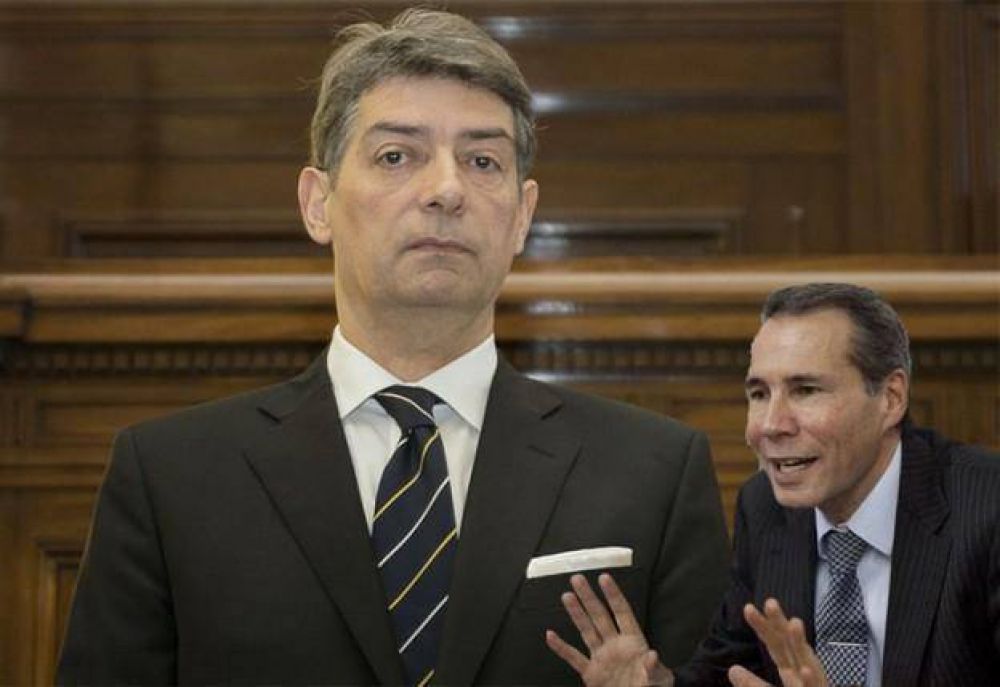 Rosatti contrat a la ex secretaria de Nisman