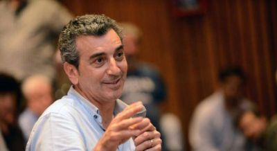 Tras el esc�ndalo del caso L�pez, Randazzo demora su aparici�n hasta marzo