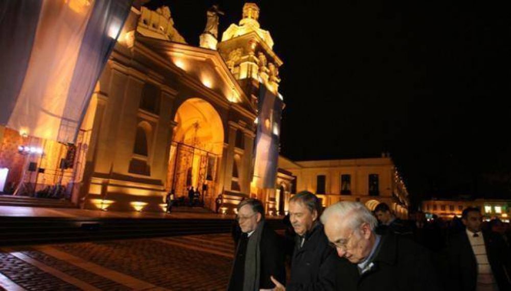 Provincia lanza un programa que busca recuperar sitios hist�ricos de la ciudad