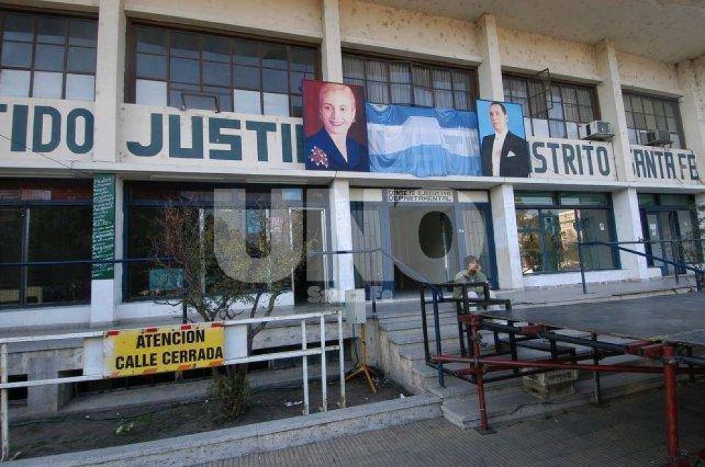 Endeudamiento: el PJ lanz� fuertes cr�ticas hacia Corral