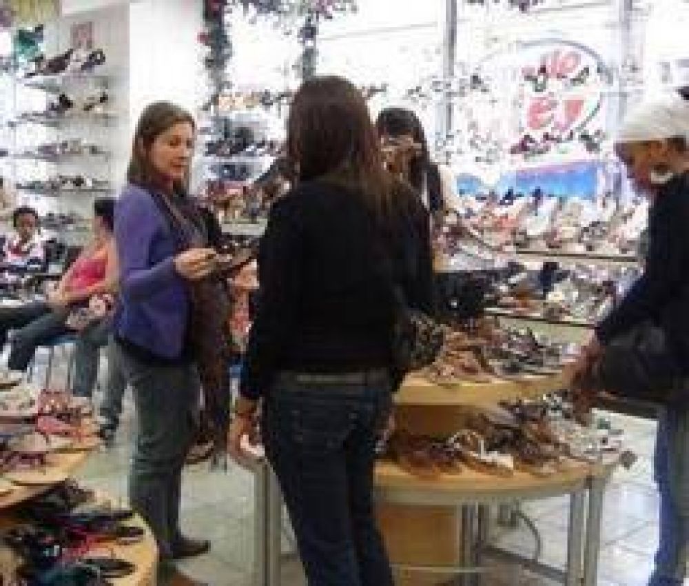 Junio, otro p�simo mes para el consumo minorista: cay� 9,8%