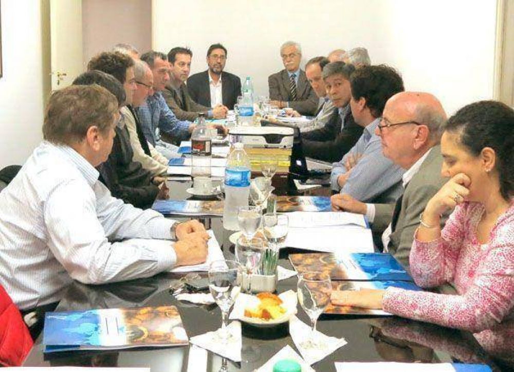 La ampliaci�n del Puerto de Ushuaia costar� 410 millones de pesos