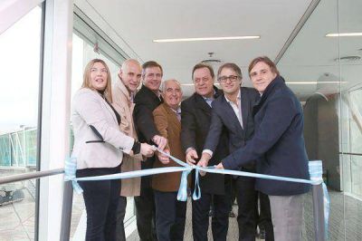 La nueva ruta a�rea tambi�n tuvo su acto en el aeropuerto de C�rdoba
