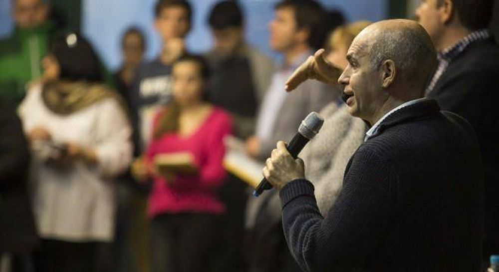 Larreta les pidi� a sus funcionarios que no se nombren por el apellido
