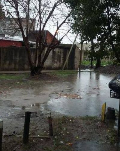 Obra municipal impide que los vecinos puedan salir de sus casas