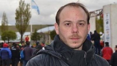 Menna: �Me llama la atenci�n porque el Gobierno nacional est� de acuerdo con el empr�stito�