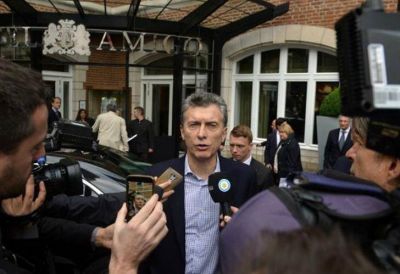 Macri acus� a Maduro de violar 