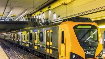 Con trenes 0km, ya funciona el subte H y abren la estaci�n Santa F