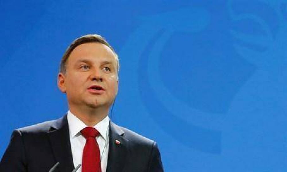 Polonia conmemora la brutal masacre de sobrevivientes del Holocausto en el pogromo de Kielce