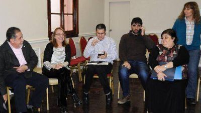Alicia Kirchner: �Mi compromiso es con toda la provincia porque el �nico color pol�tico que debemos tener es Santa Cruz�