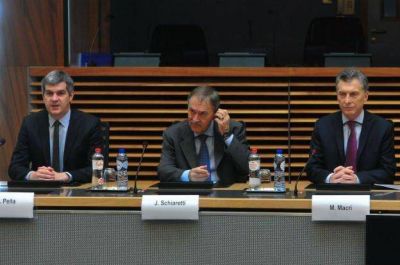 Schiaretti acompa�a al Presidente Macri en Bruselas