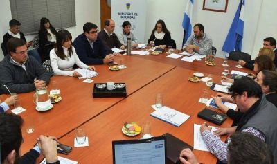 Se conform� ente que controlar� a condenados