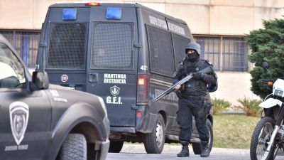 Megaoperativo en Comodoro Py por la llegada de Cristina Elisabet Kirchner, L�zaro B�ez e Ibar P�rez Corradi