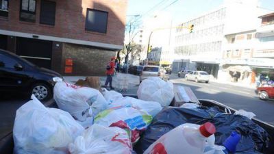 Bolsas de pl�stico: se dan 500 millones por a�o y son un tercio de la basura en desag�es