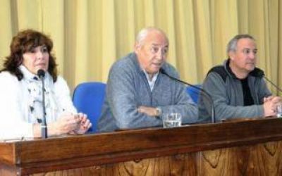 Tres Lomas: �lvarez anunci� obras por m�s de 60 millones de pesos