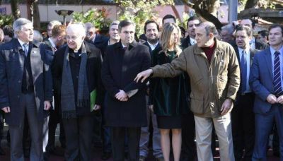 Una reparaci�n hist�rica que se pagar� con d�lares