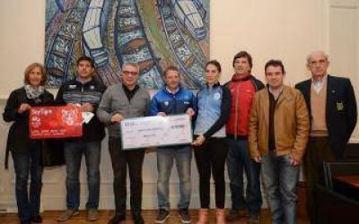 Zamora otorg� apoyo econ�mico a deportistas de Tigre que ir�n a R�o