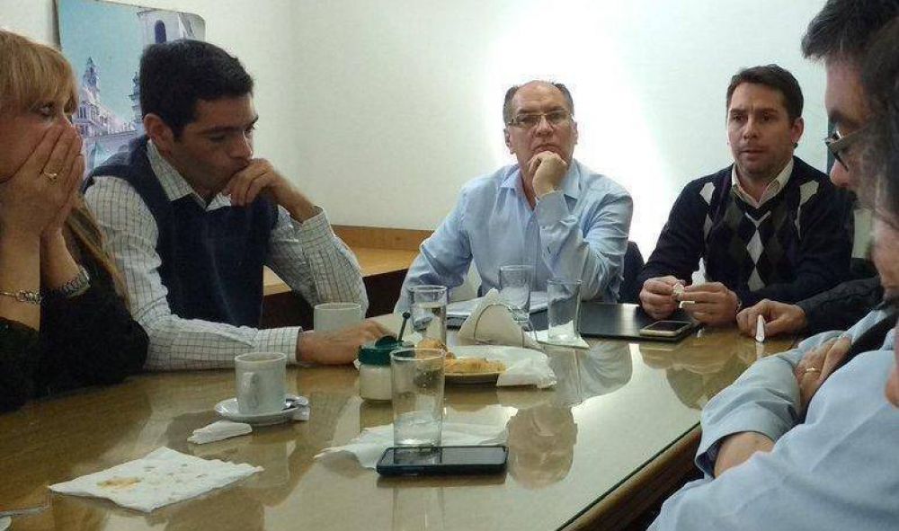 Esc�ndalo en Ituzaing�: Descalzo dio explicaciones en el Concejo Deliberante