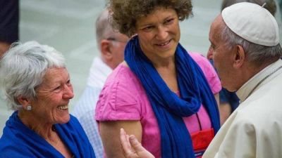 El Papa a los pobres: recen por la conversi�n de los ricos