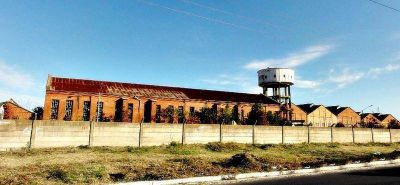 Crece el rumor sobre la instalaci�n de un gran supermercado en los talleres ferroviarios de Los Hornos