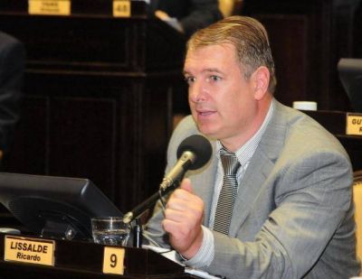 Por iniciativa de Lissalde. La potabilidad del agua pasar�a a estar controlada por un s�lo organismo provincial