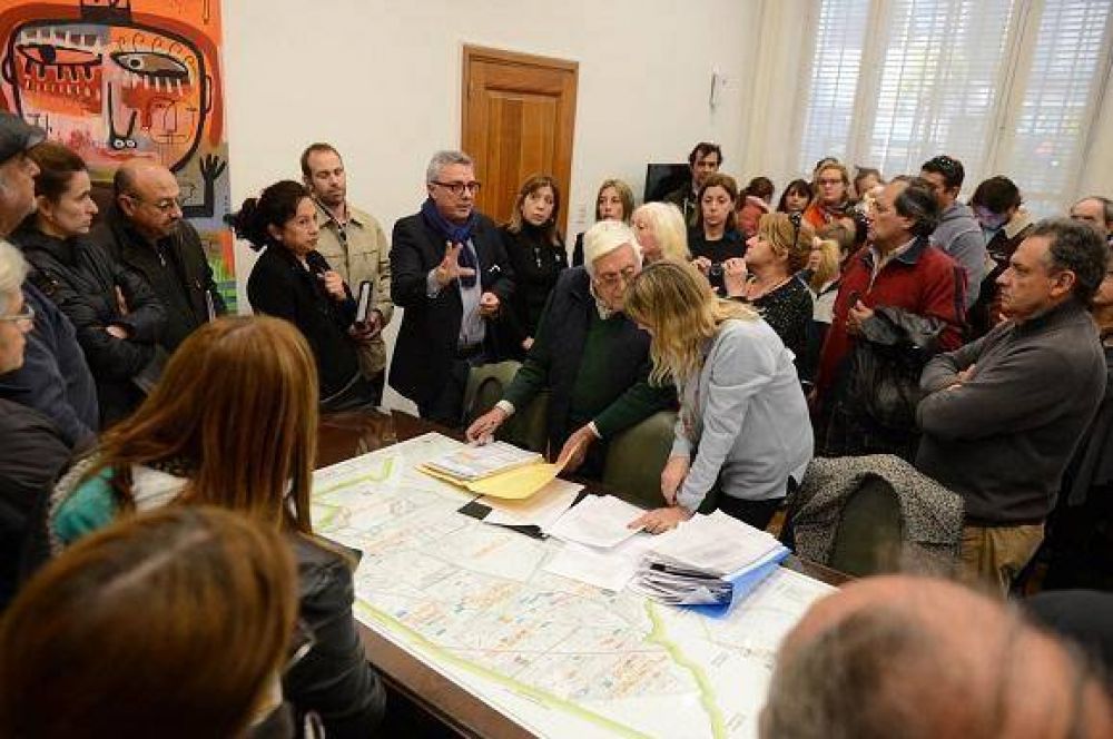 Zamora present� un recurso de amparo contra el aumento del gas