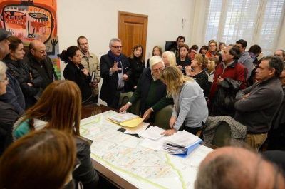 Zamora present� un recurso de amparo contra el aumento del gas