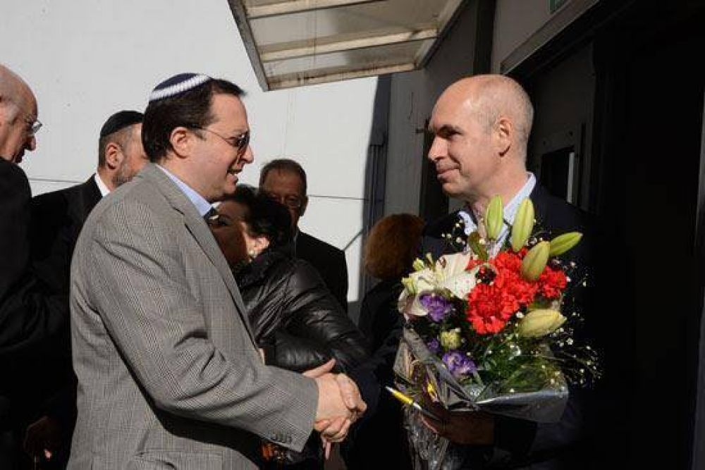 Horacio Rodr�guez Larreta visit� la DAIA