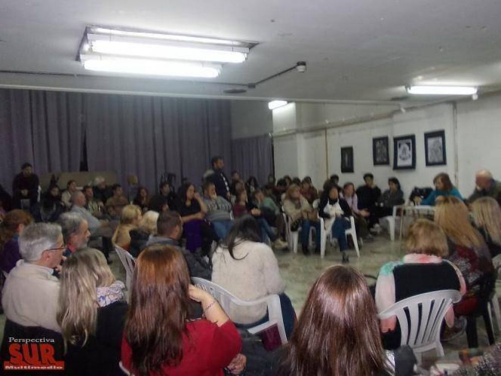 Docentes, no docentes y alumnos de la EMBA organizan reclamo al Municipio