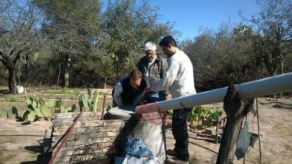 Instalaron cisternas para captacin de agua de lluvia para consumo humano y huertas comunitarias