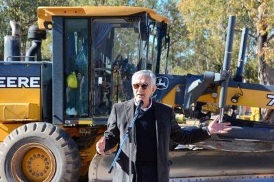 El gobernador recorri� el departamento Belgrano dando inicio a obras en cuatro localidades
