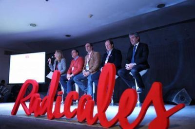 El radicalismo no est� dispuesto a ceder espacios para los peronistas que se sumen a Cambiemos
