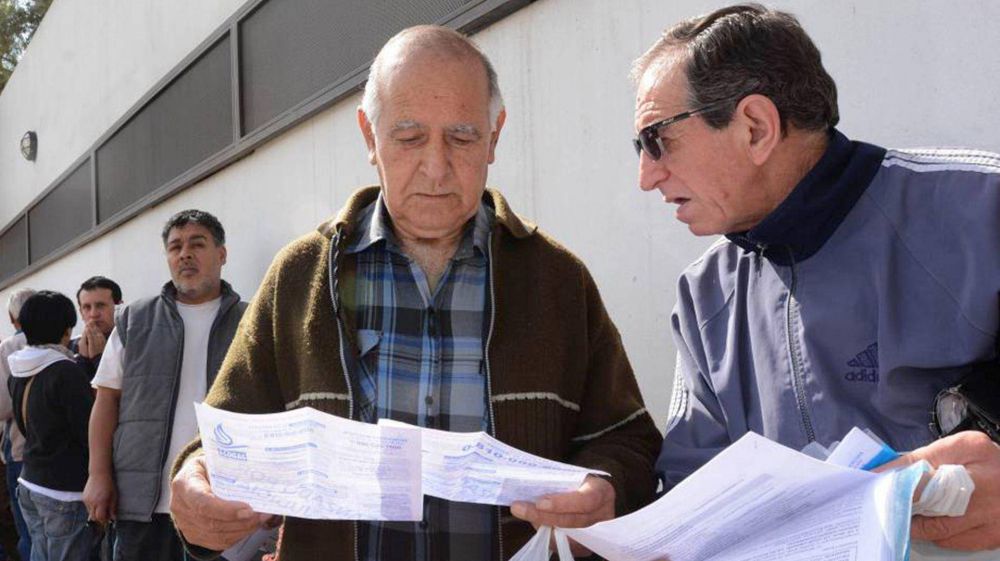 Las reacciones al fallo que suspendi� el aumento de tarifas