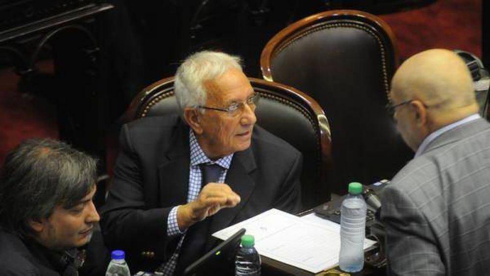 Diputados del FPV pedir�n una sesi�n especial en el Congreso para frenar suba de tarifas
