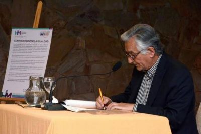 Alberto Rodr�guez Sa�: 