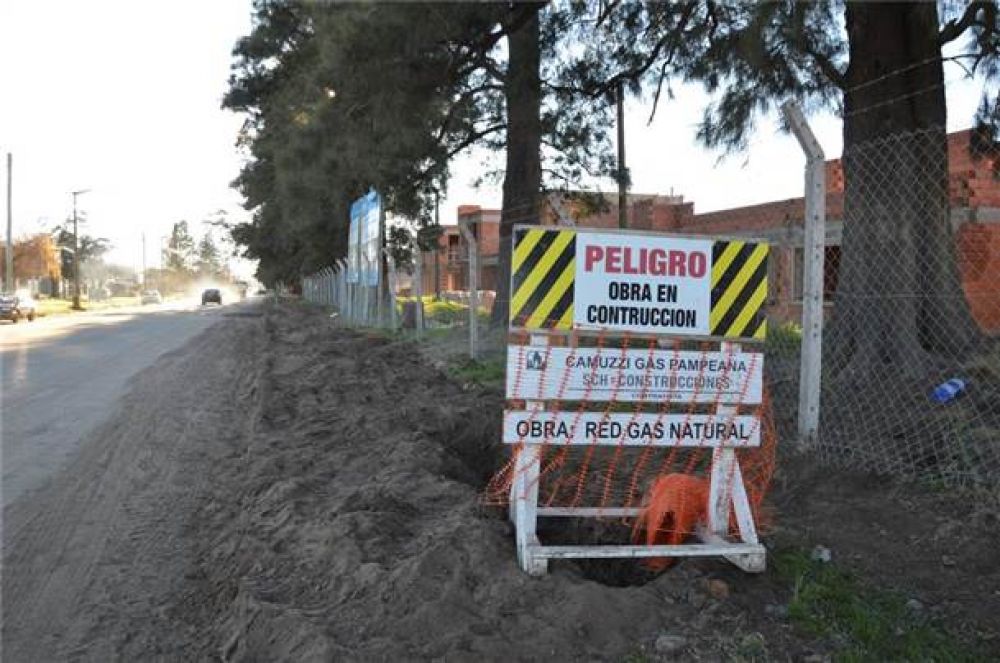 Avanzan los trabajos en la instalaci�n de los servicios de infraestructura