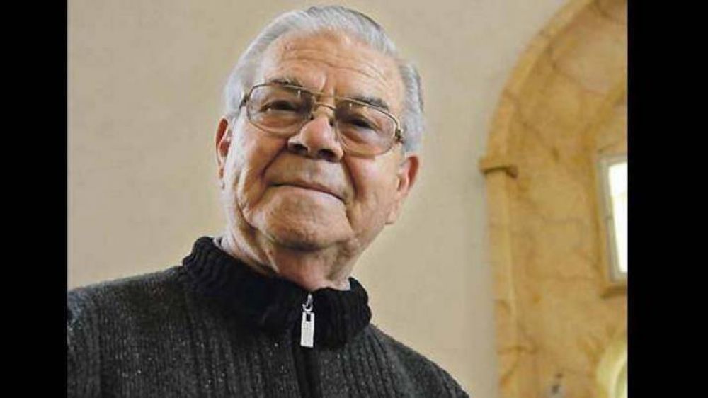 Falleci� el sacerdote Carlos Marozzi tras una larga enfermedad
