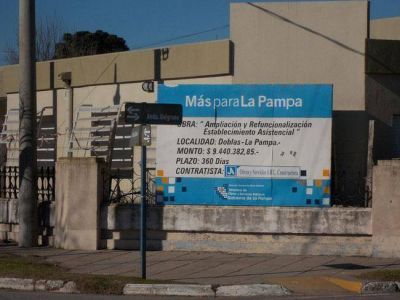Tambi�n rescindieron la obra del hospital de Doblas