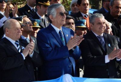 Rodr�guez Sa� rompe filas y critica a Macri: 