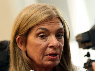 Montero quiere construir una nueva Legislatura y necesita casi US$ 4 millones