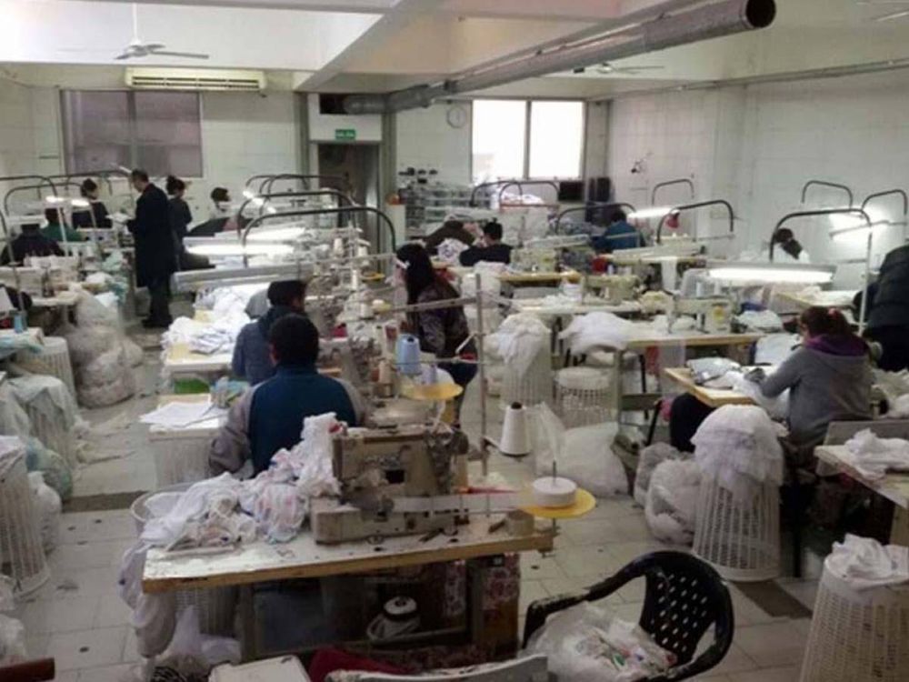 Un 30 % de irregularidades constat� la AFIP en talleres textiles y de calzado
