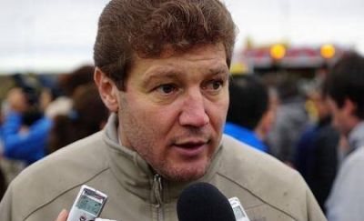 Le piden adecue su comportamiento p�blico respecto a la justicia