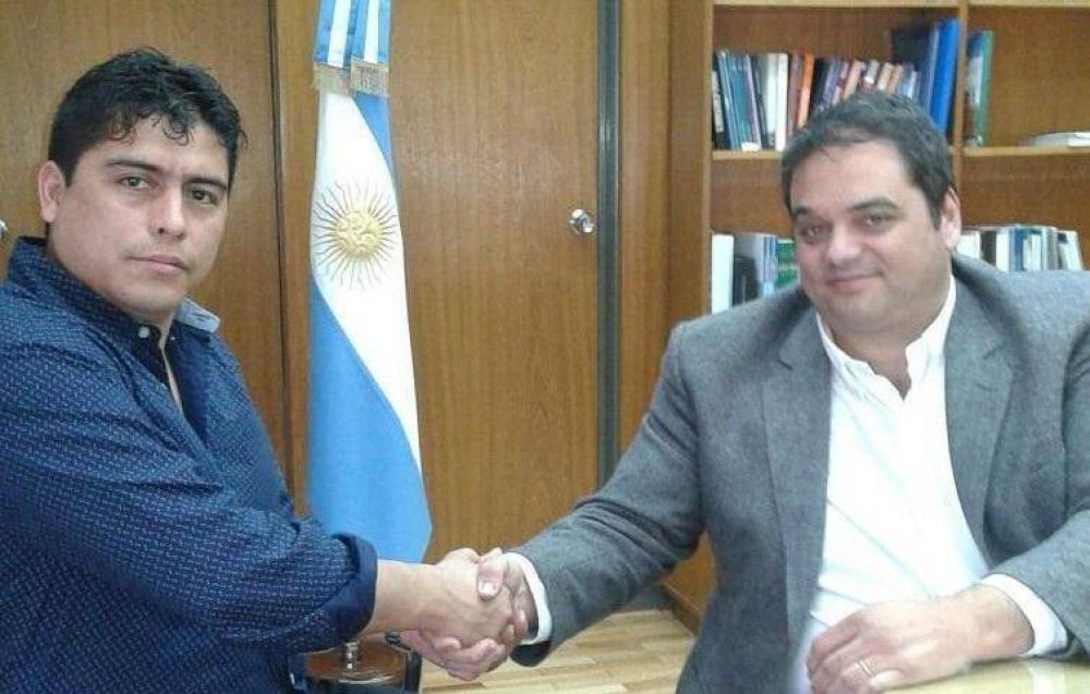 Vidal reconoci� predisposici�n del ministro Triaca