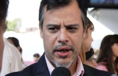 Rey apunt� contra 
