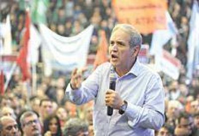 Con los candidatos arriba de la mesa