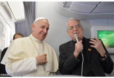 Mi trabajo en la Oficina de Prensa de la Santa Sede: un servicio, una manera de ayudar al Papa, dijo el Padre Lombardi