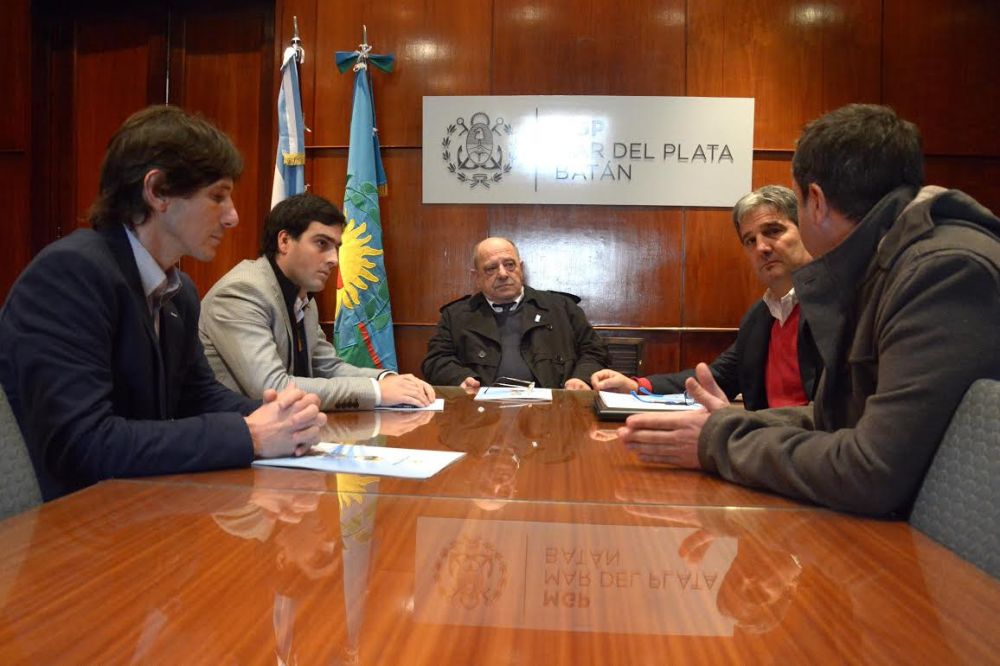 Buscan que Mar del Plata reciba m�s partidos de f�tbol de Primera Divisi�n