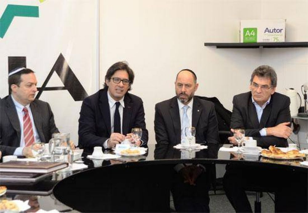 Germ�n Garavano rindi� homenaje a las 85 v�ctimas del atentado contra la AMIA-DAIA