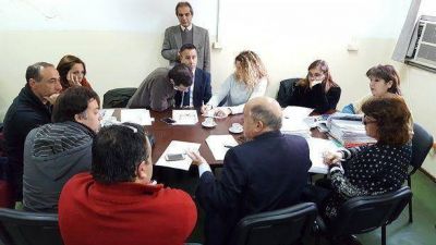 Analizaron en el HCD el proyecto de ampliaci�n de la Cl�nica Col�n