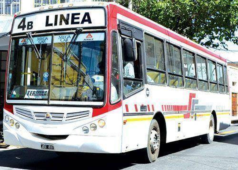 Colectivos: �Garantizaremos el servicio y el empleo�